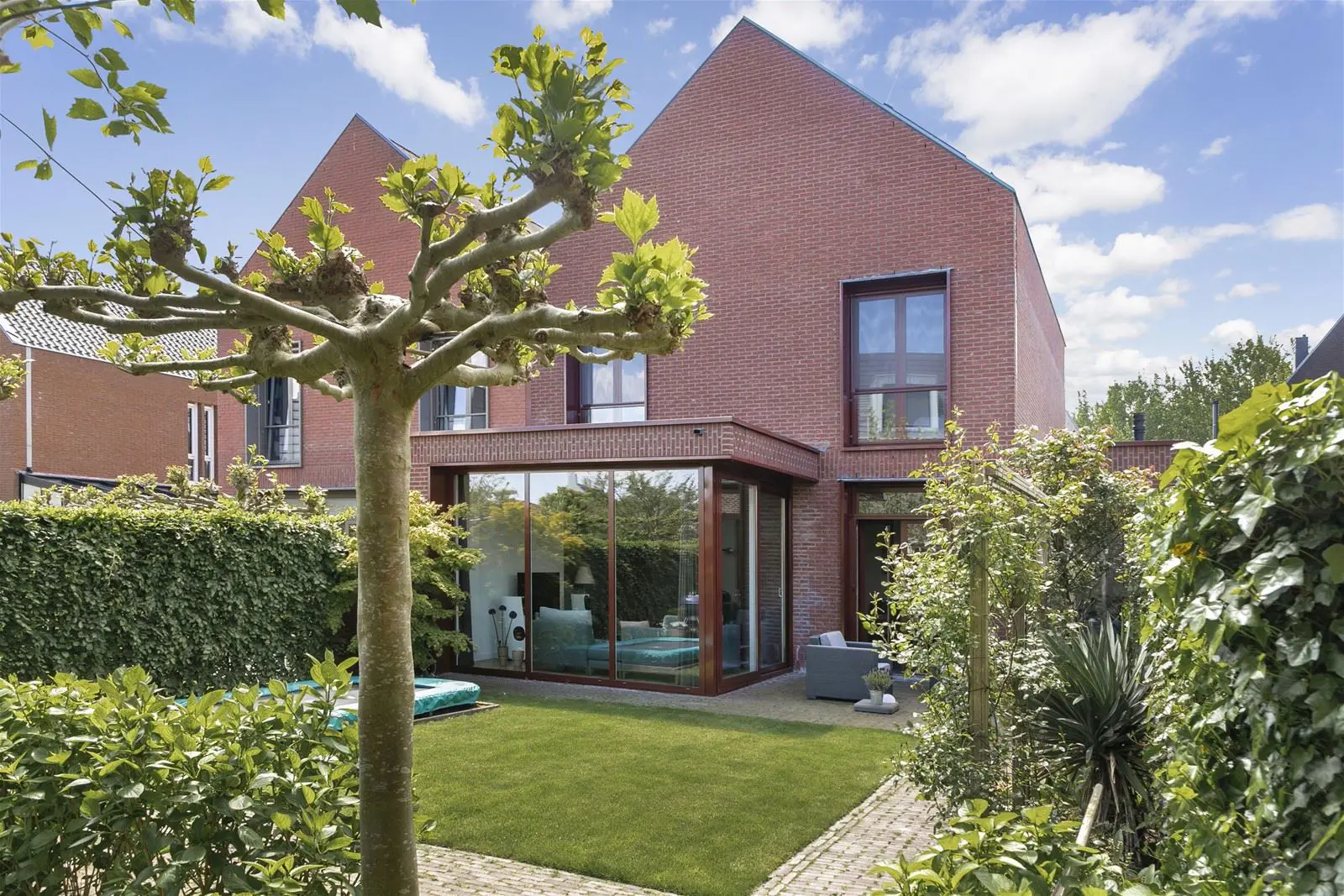 Moderne uitbouw Cronenburgh, Loenen aan de Vecht