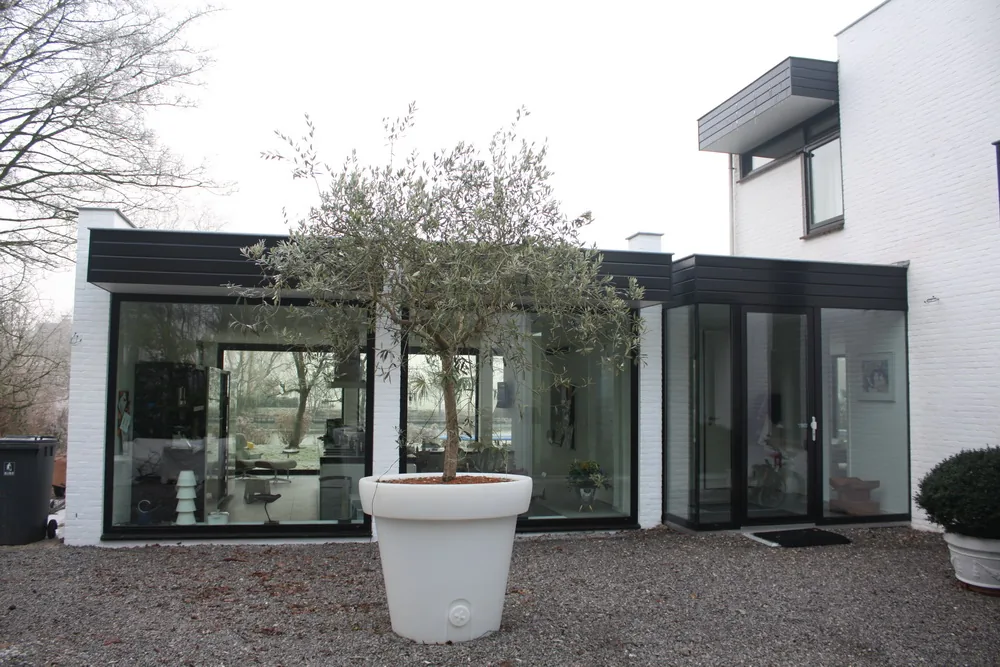 Aanbouw villa aan de Vecht