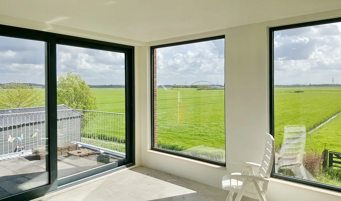 Nieuwbouw dijkwoning Muiden