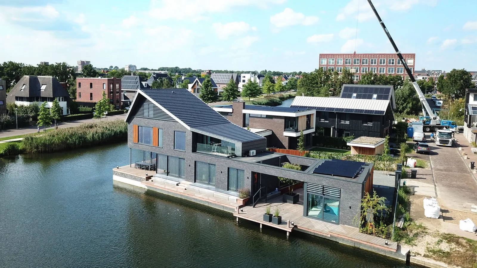 Architect Woerden Villa aan het water Waterrijk Woerden