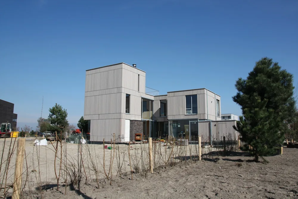 IJburg woning met zichtlijnen naar water, windluwe buitenruimte en privacy