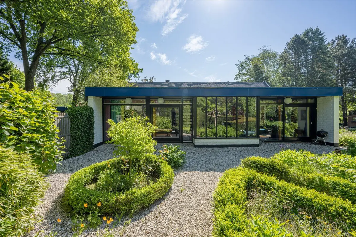 Getransformeerde jaren-70 villa met hoogwaardige afwerking en meer wooncomfort